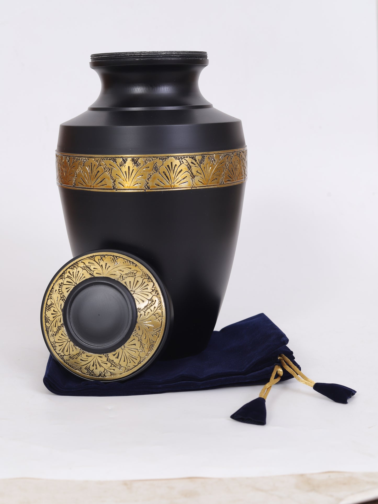 Black urn